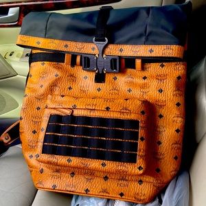Mcm roll top bag